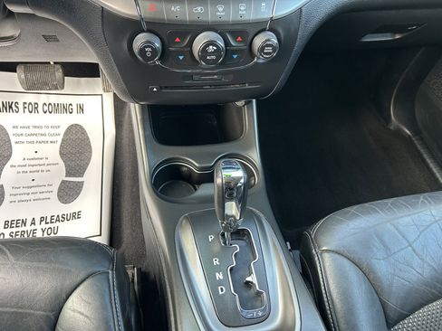 Used 2018 Dodge Journey Crossroad AWD/4WD image 23