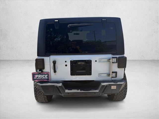 Used 2015 Jeep Wrangler Unlimited Sport w/ Connectivity Group AWD/4WD image 4