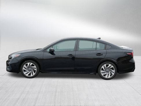 Used 2023 Subaru Legacy Limited image 4