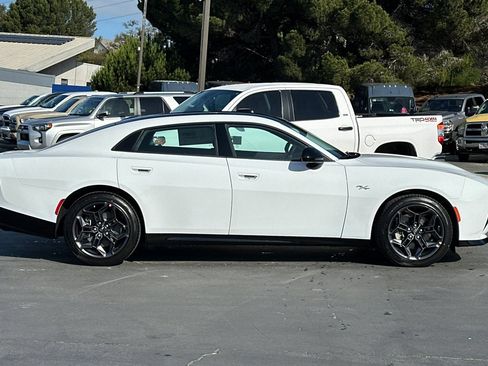 New 2026 Dodge Charger R/T w/ Blacktop Package AWD/4WD image 3