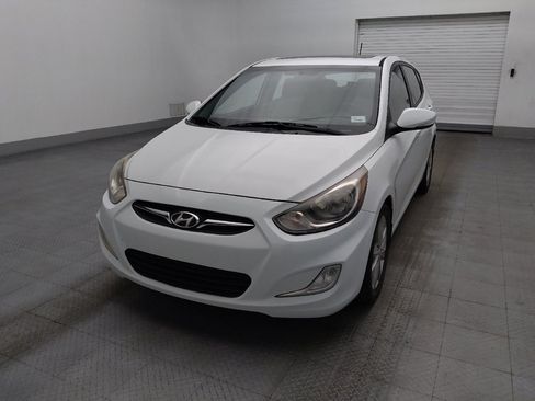 Used 2013 Hyundai Accent SE FWD image 15