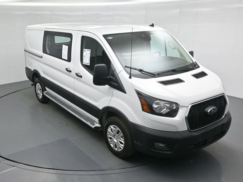 Certified 2023 Ford Transit 250 Low Roof image 34