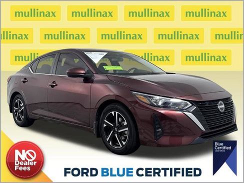 Used 2024 Nissan Sentra SV image 1