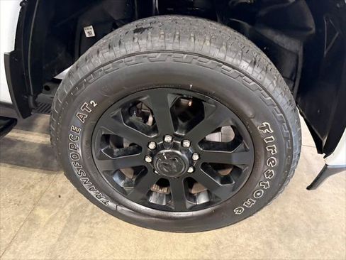 Certified 2025 RAM 2500 Big Horn AWD/4WD image 6