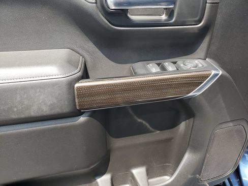 Used 2019 Chevrolet Silverado 1500 RST AWD/4WD image 20