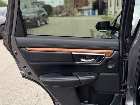 Used 2020 Honda CR-V EX-L image 17