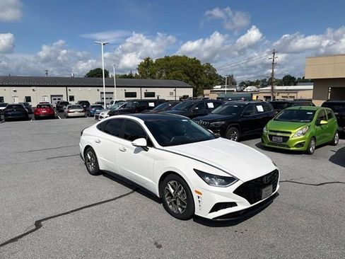 Certified 2022 Hyundai Sonata SEL w/ Convenience Package FWD image 12