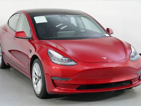 Used 2022 Tesla Model 3 image 54