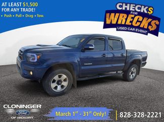 Used 2014 Toyota Tacoma PreRunner w/ TRD Sport Package video 1