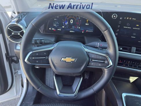 Certified 2025 Chevrolet Equinox LT image 10