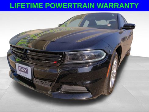 Used 2023 Dodge Charger SXT image 1