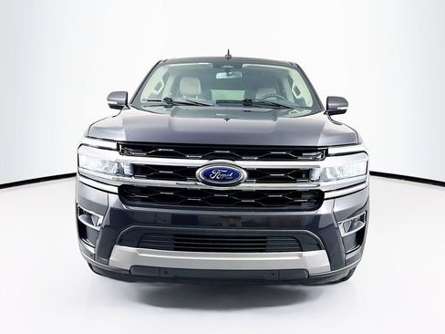 Used 2024 Ford Expedition Max Limited RWD image 2