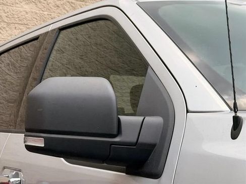 Used 2018 Ford F150 XLT w/ Equipment Group 302A Luxury AWD/4WD image 13