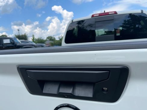 Certified 2026 Nissan Frontier SV RWD image 40