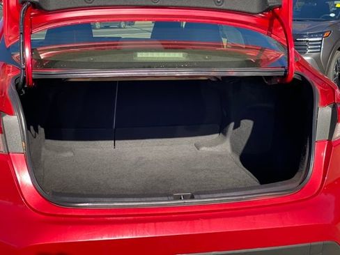 Used 2020 Toyota Corolla LE image 21