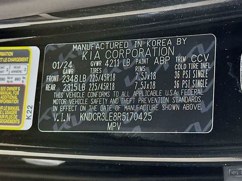 Used 2024 Kia Niro EX Touring image 22