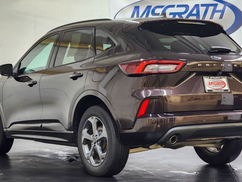Used 2023 Ford Escape ST-Line Select w/ Tech Pack #2 image 11