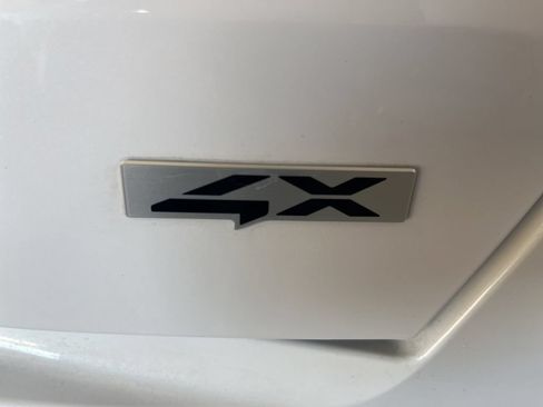 Used 2023 Kia Sorento SX AWD/4WD image 51