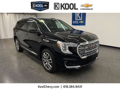 Used 2022 GMC Terrain Denali w/ LPO, Floor Liner Package