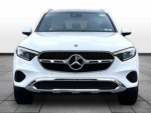 Used 2026 Mercedes-Benz GLC 300 4MATIC image 2