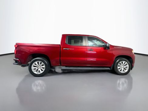 Used 2022 Chevrolet Silverado 1500 Custom w/ Safety Confidence Package RWD image 3