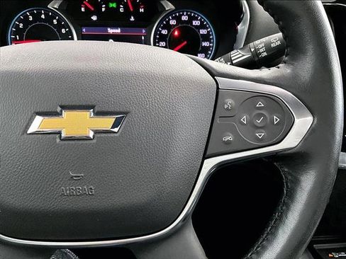 Used 2022 Chevrolet Traverse LT w/ LT Premium Package FWD image 20