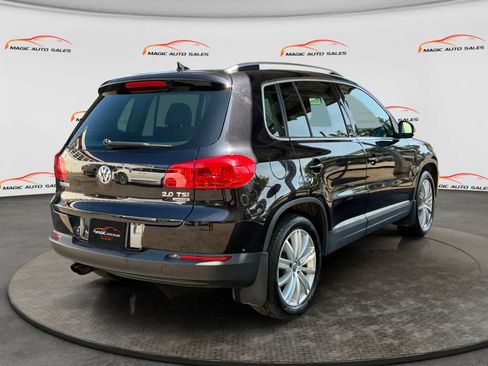 Used 2012 Volkswagen Tiguan S AWD/4WD image 10