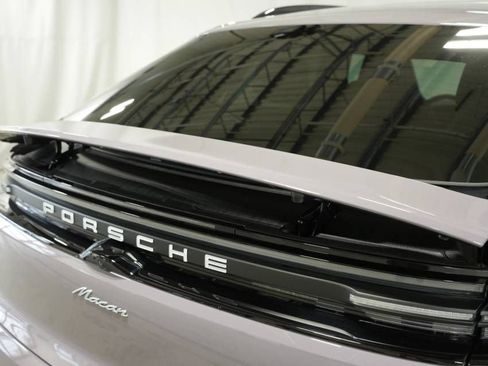 Certified 2025 Porsche Macan Electric RWD image 43