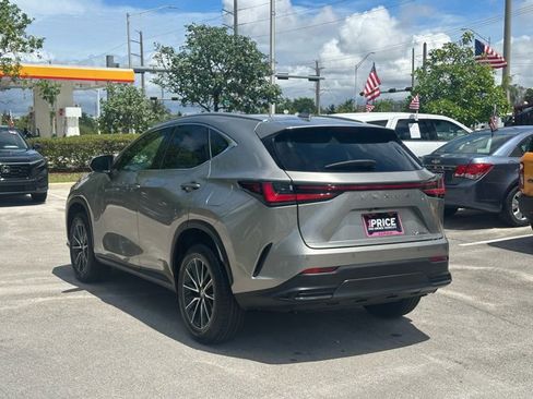Used 2024 Lexus NX 250 FWD image 8
