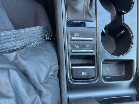 Used 2025 Hyundai Sonata SE image 24