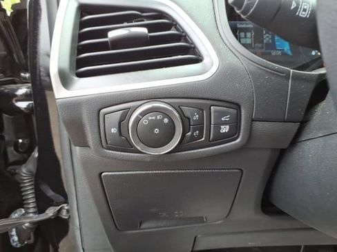 Used 2023 Ford Edge SEL w/ Convenience Package AWD/4WD image 13