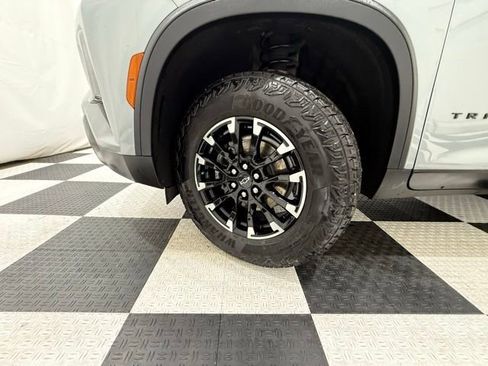 Used 2024 Chevrolet Traverse Z71 w/ LPO, Floor Liner Package image 10