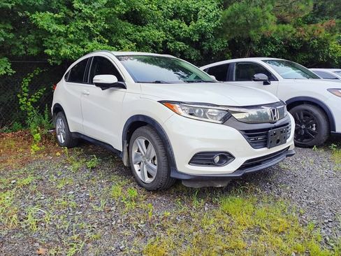Used 2019 Honda HR-V EX image 3