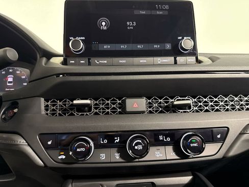 New 2025 Honda Accord SE image 23