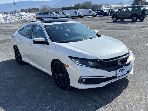 Used 2019 Honda Civic EX-L image 4