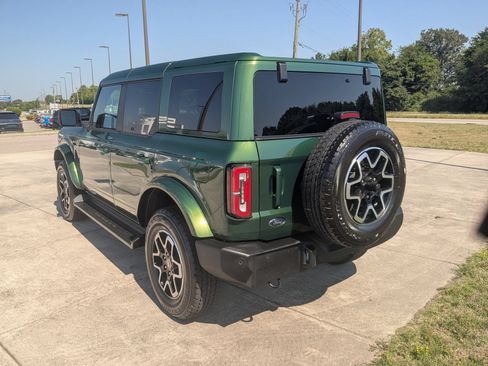 Used 2025 Ford Bronco Outer Banks AWD/4WD image 5