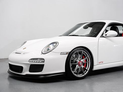 Used 2010 Porsche 911 GT3 RWD image 29