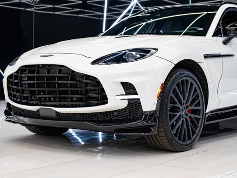 Used 2023 Aston Martin DBX 707 AWD/4WD image 4