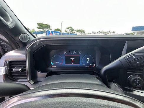 Used 2023 Ford F450 Platinum w/ FX4 Off-Road Package image 43