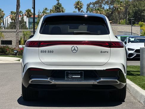 Certified 2023 Mercedes-Benz EQS 580 4MATIC SUV image 4