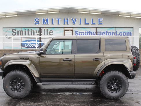New 2026 Ford Bronco Raptor w/ Interior Carbon Fiber Pack AWD/4WD image 3