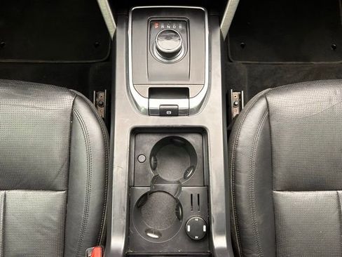 Used 2018 Land Rover Discovery Sport HSE image 22