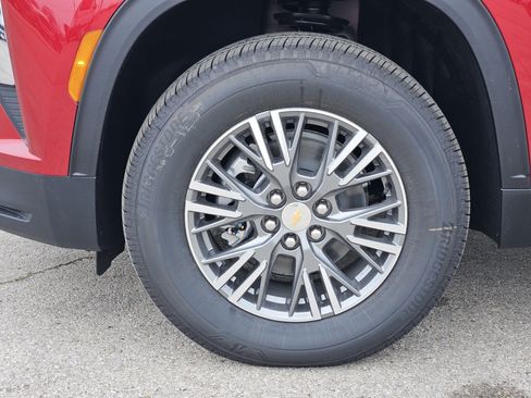 New 2026 Chevrolet Traverse LT FWD image 7