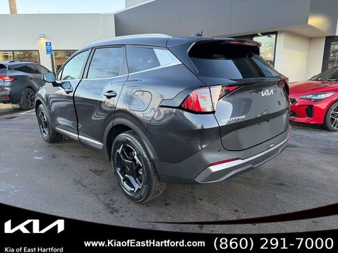 Used 2026 Kia Sportage EX AWD/4WD image 8