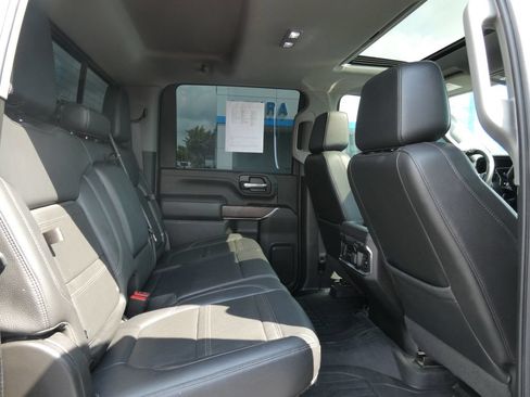 Used 2022 GMC Sierra 2500 Denali w/ Denali Ultimate Package AWD/4WD image 14