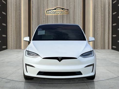 Used 2023 Tesla Model X image 8
