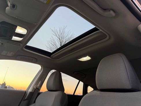 Certified 2025 Subaru Crosstrek 2.0i Premium image 15