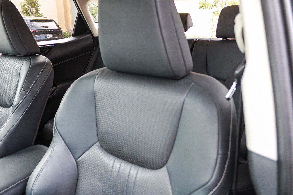 Used 2024 Lexus NX 350h AWD image 25