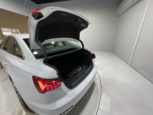 Used 2022 Audi A6 2.0T Premium w/ Convenience Package image 25