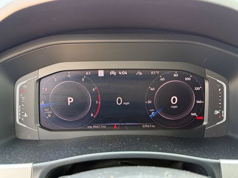 Used 2023 Volkswagen Atlas Cross Sport SEL R-Line AWD/4WD image 14